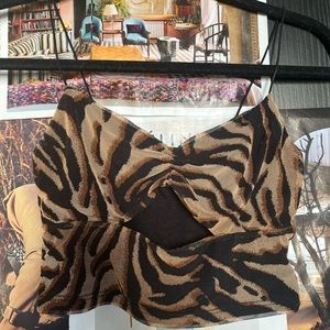 Tiger print mesh with black lining crop top with cutout
